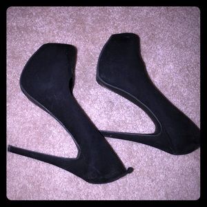 Black justfab heels